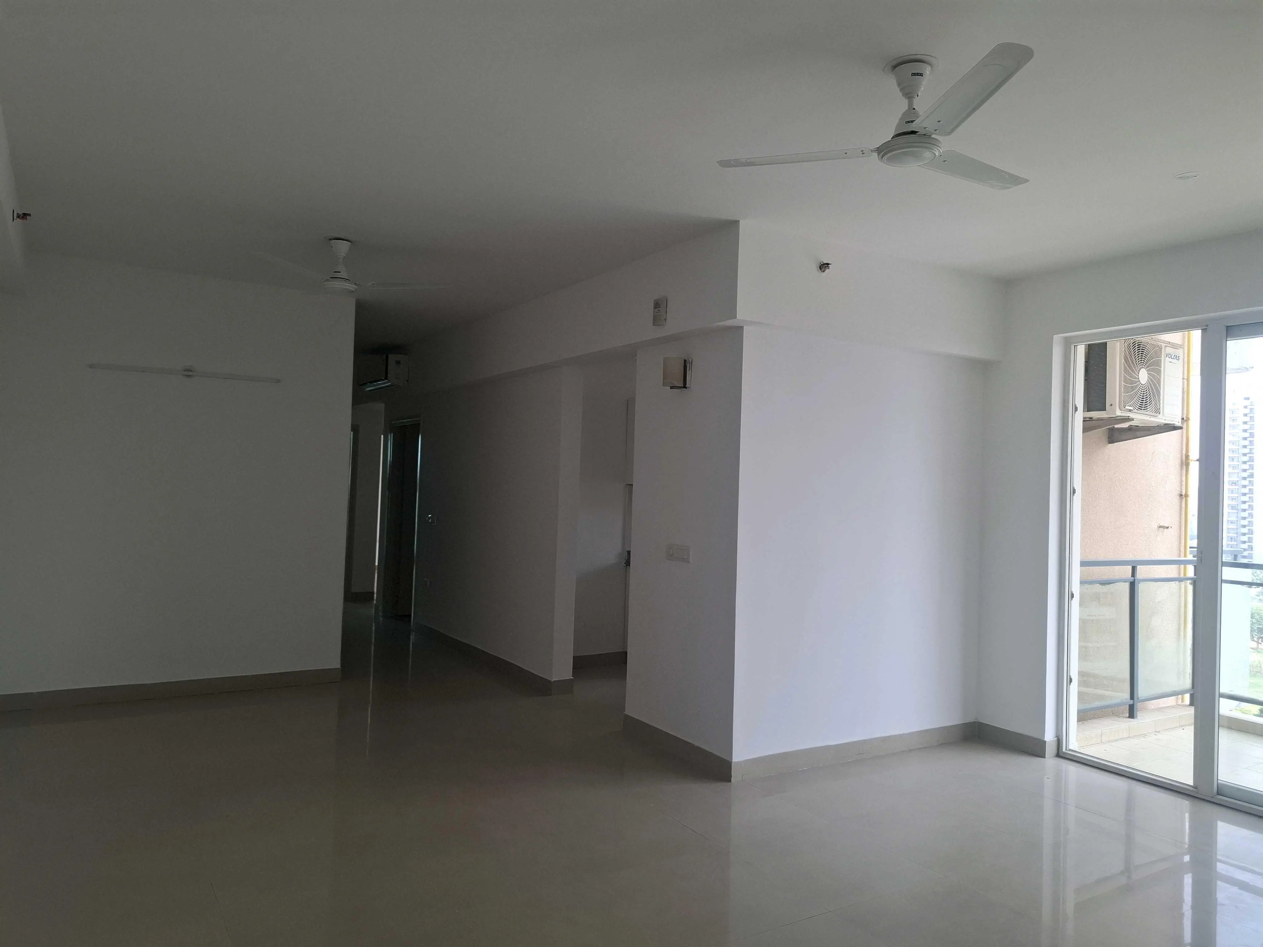 Emaar Imperial Gardens 3 BHK Actual Flat View 1