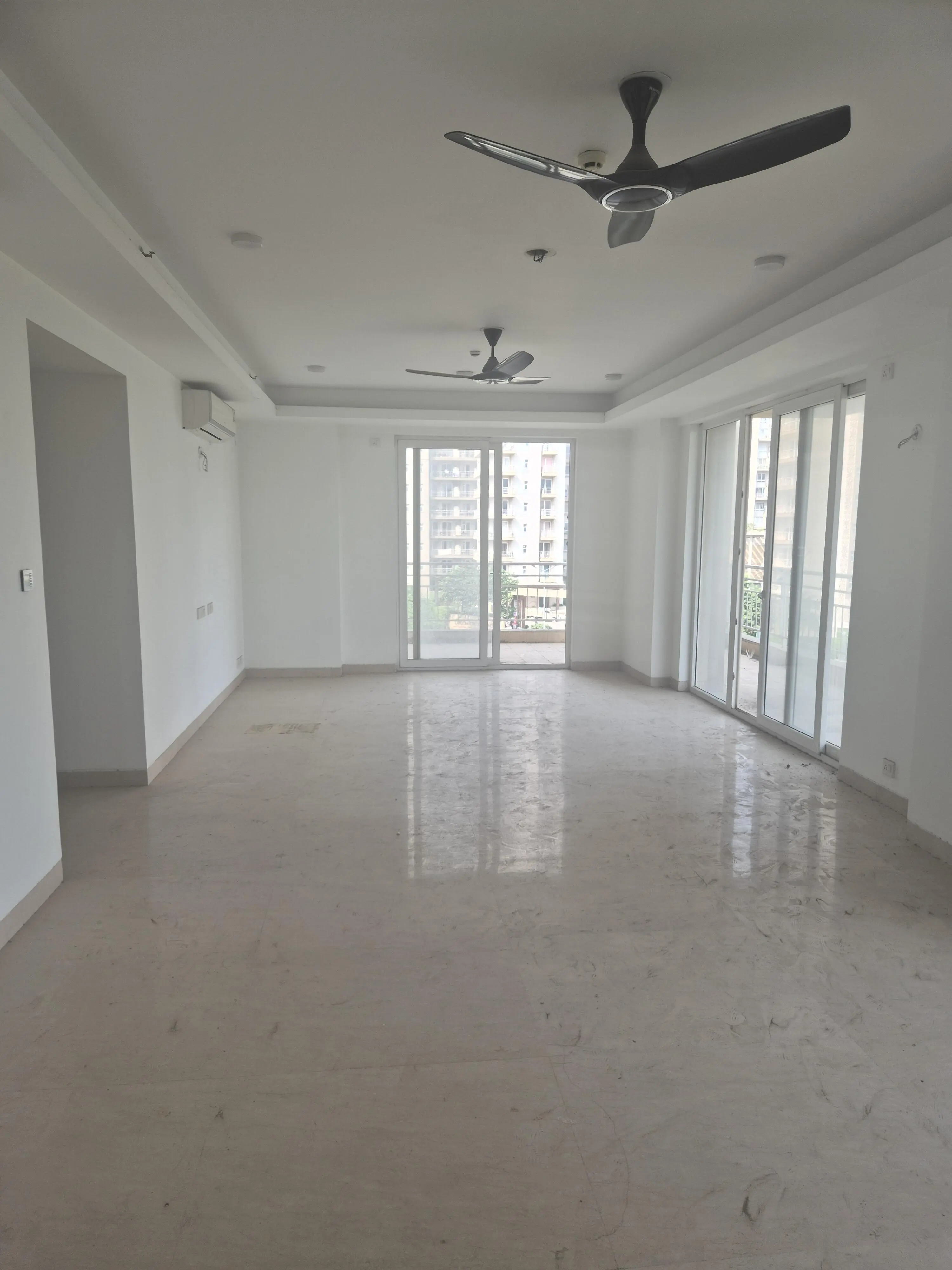 Puri Diplomatic Greens 4 BHK Actual Flat View 6